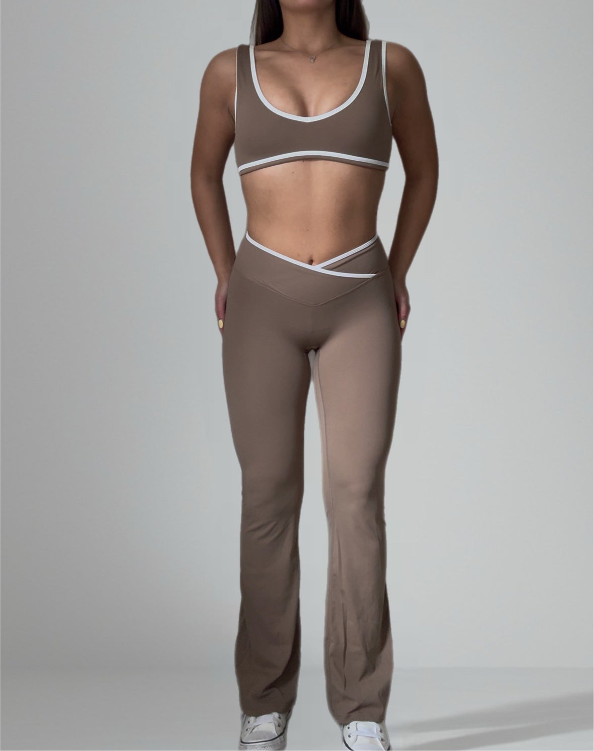 Elegance Contrast Sports Bra