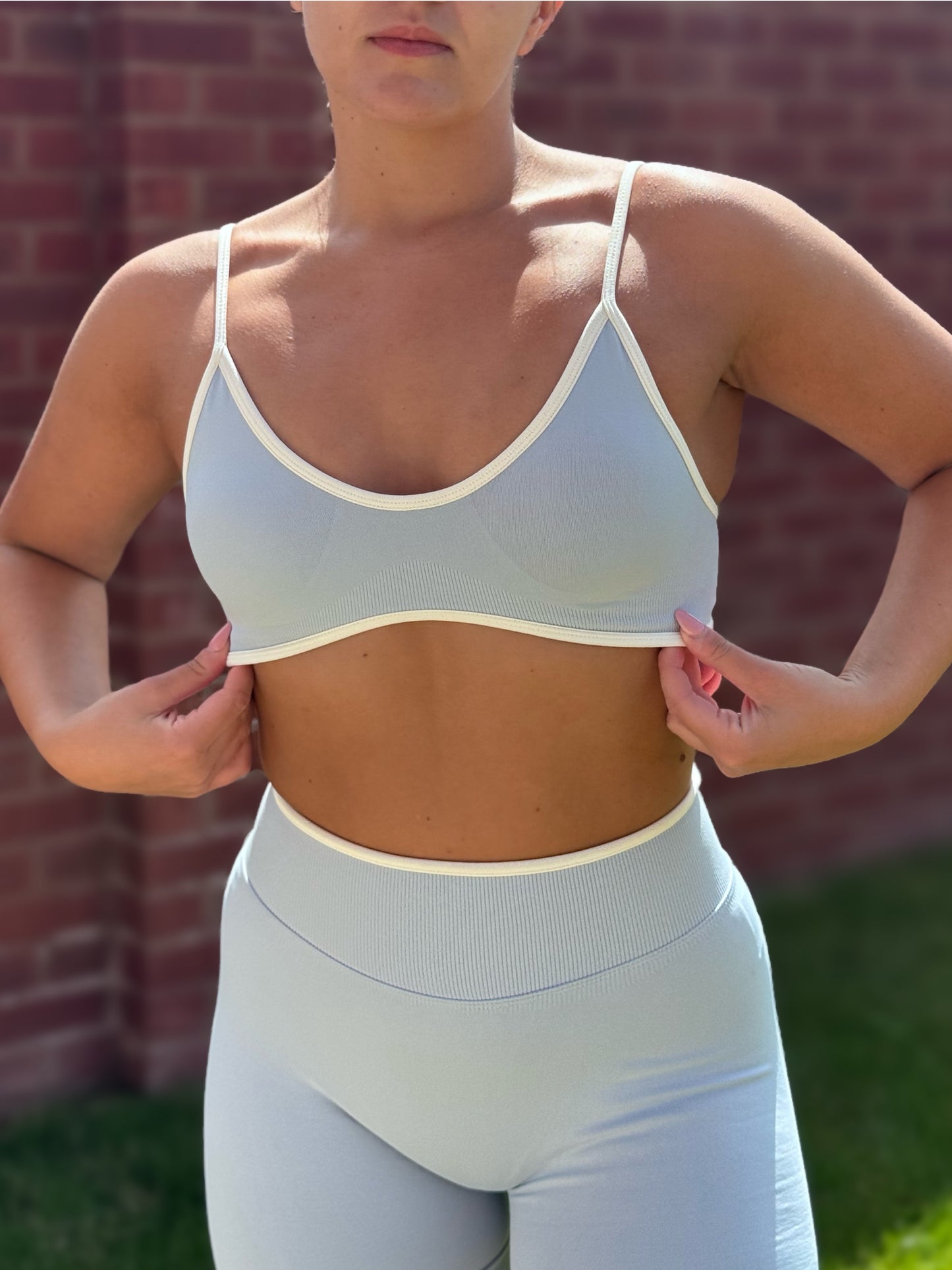 Silhouette Contrast Sports Bra