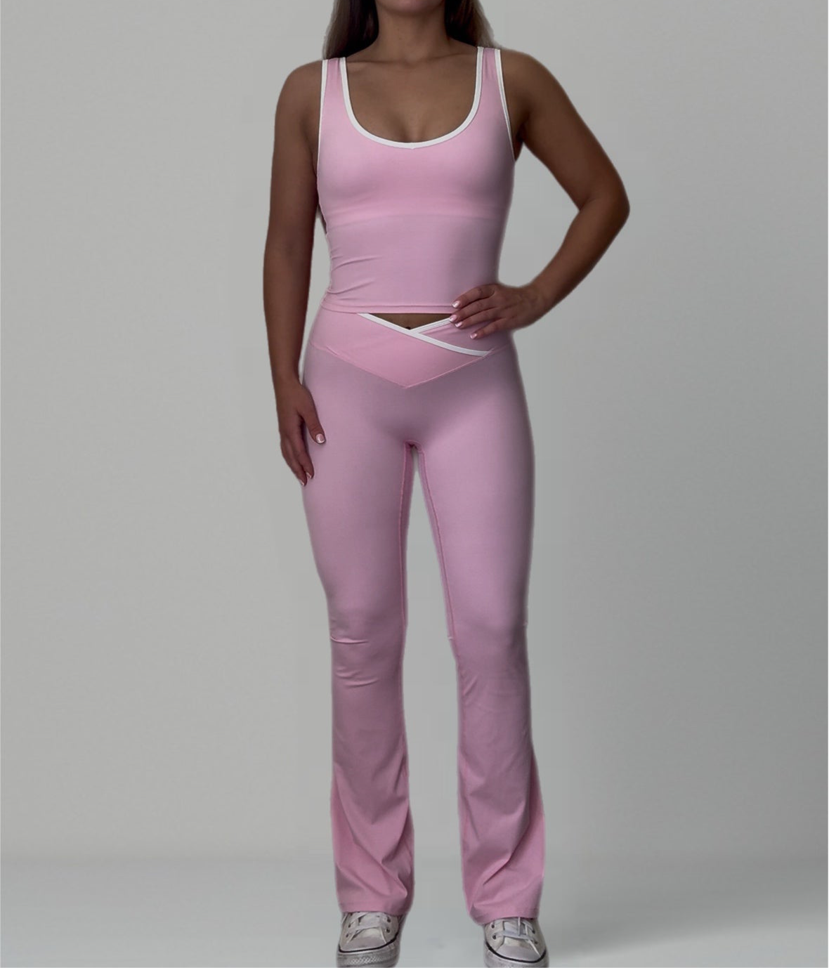 Elegance Contrast Flared Leggings