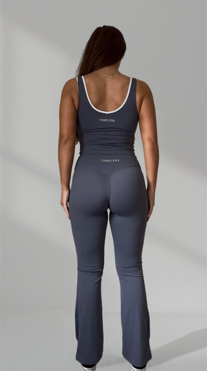 Elegance Contrast Flared Leggings